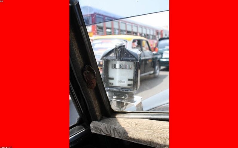 2026年3月17日，深圳湾上空突然静默：当低空经济不再‘试点’，而是开始‘征税’