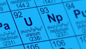 铀235：核能关键元素的奥秘与利用探索